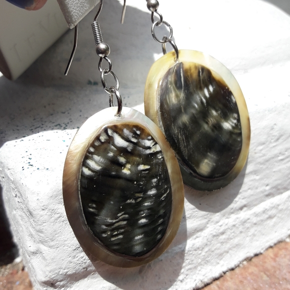 Round Drop Earrings Shell Mother of Pearl Jewelry - Picture 5 of 14